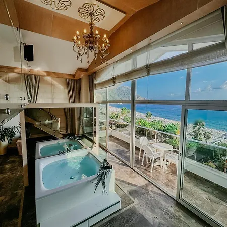 Xperia Saray Station touristique