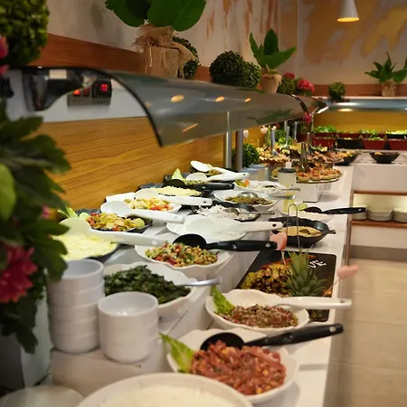 Xperia Saray Αλάνια