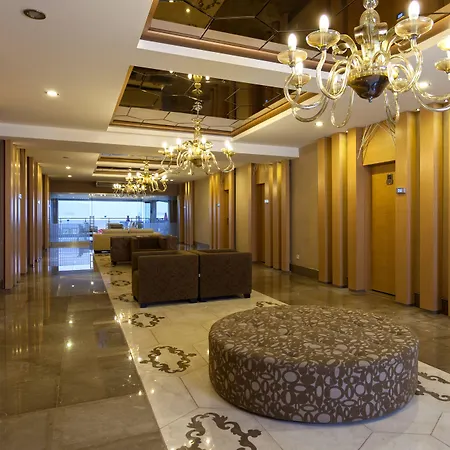 Station touristique Xperia Saray 4*