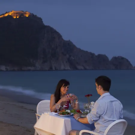 Xperia Saray 阿拉尼亚