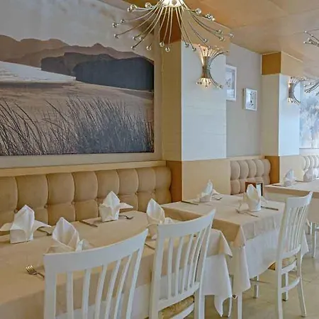 Xperia Saray Θέρετρο