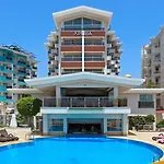 Xperia Saray Θέρετρο